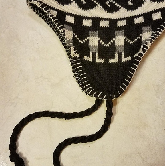 Winter hat - Picture 7 of 8